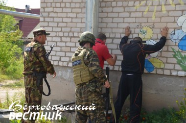 Школа освобождена от преступников.