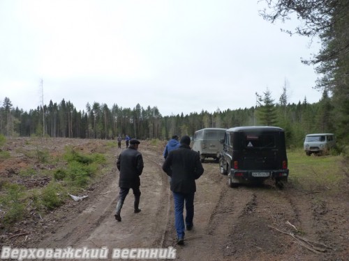 Глава района Александр Дубов и представители верховажской общественности побывали в 64-й квартале