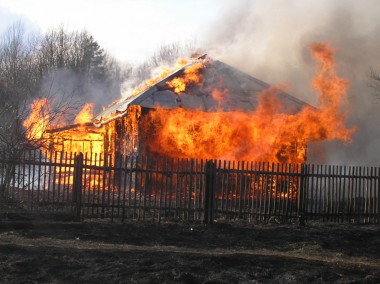 Пожары и водоемы   осенью считают
