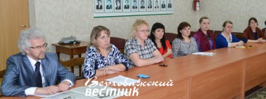 Участники "круглого стола": педагоги и родители