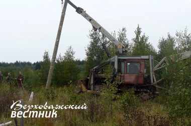 Установка опоры линии электропередач