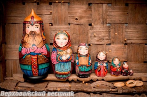 Матрешки – победители конкурса в номинации "Крепкая семья". Автор  Наталия Малахова