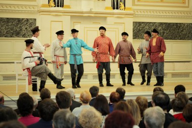 "Вагане" выступили с четырьмя номерами на сцене, которая видела многих мировых звезд