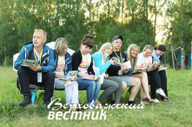Учебные занятия продолжались до позднего вечера