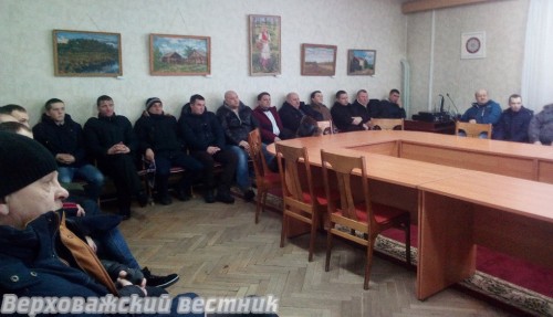 На встречу с работодателями пришли 35 человек На встречу с работодателями пришли 35 человек
