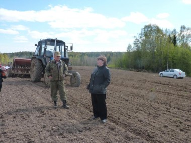 Пятеро в поле