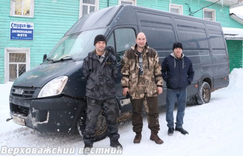 Представители вельского специализированного предприятия "Втор-Сбор", директор Евгений Истомин – в центре